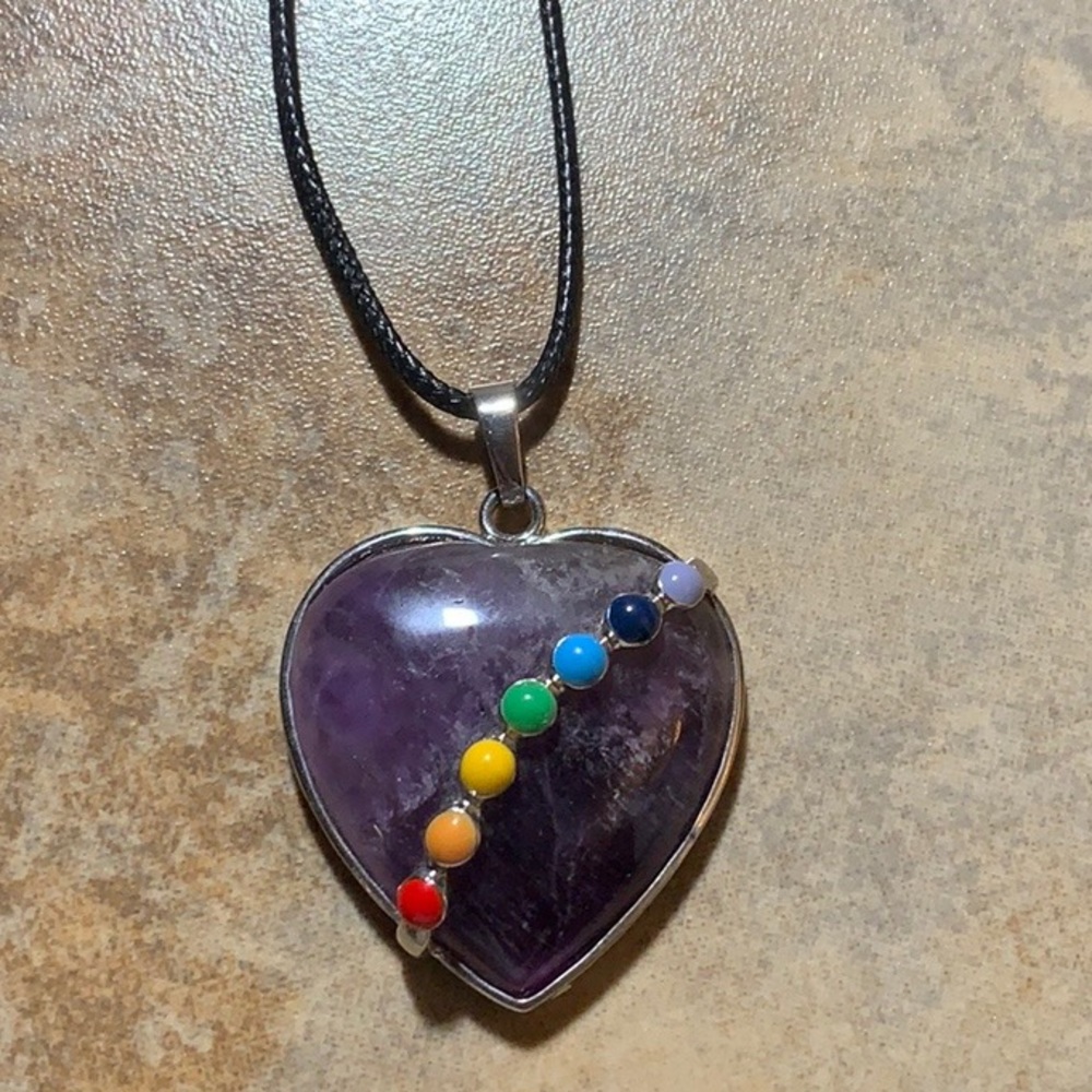Heart stone necklace